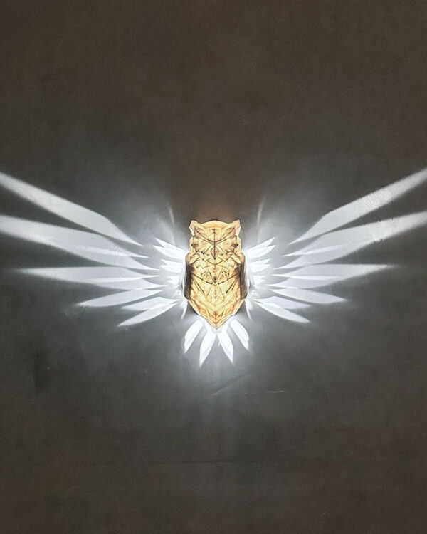 eagle-led-wall-lamp-warm-light-origami-style.jpg Golden Eagle Wall Light – 3D LED Wall Sculpture Lamp
